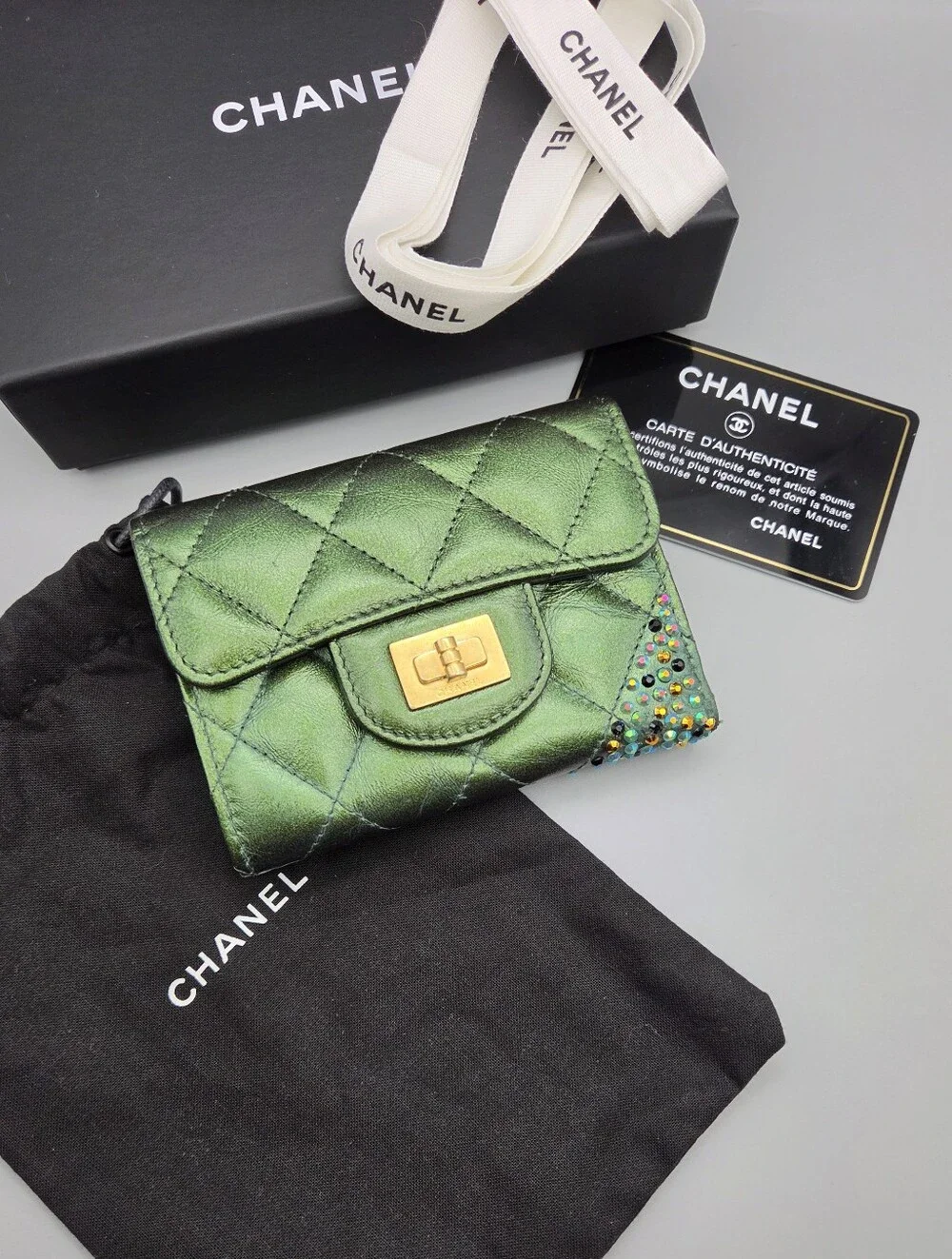 CHANEL 💚chanel authentic